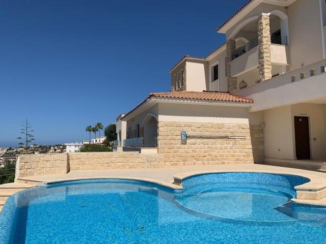 Appartamento Beau Views Seven Peyia Esterno foto